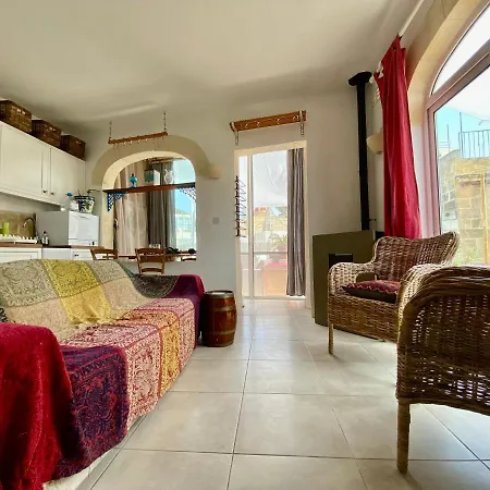 Il-belveder - Historic In Old Town Victoria