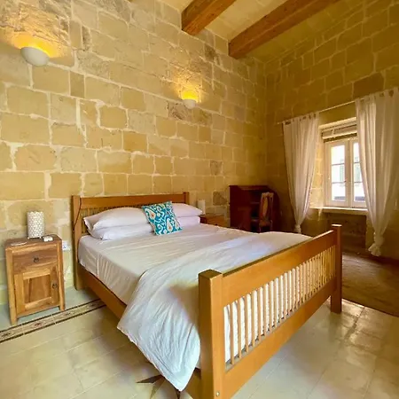 Il-belveder - Historic In Old Town Lägenhet *